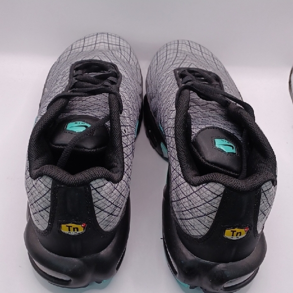 NEW Nike Air Max Plus TN-Black/Spirograph Sneakers Men Size 12 US FB3351-001 - Picture 9 of 12